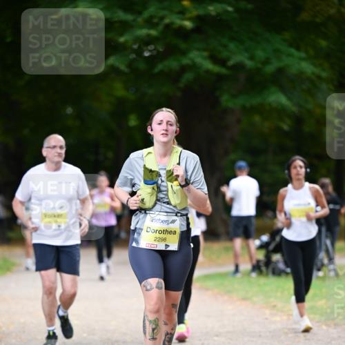 31.08.2025 - 21. Blankeneser Heldenlauf Dr. Thomas Lammeyer http://msf.ph/oto/8632693 31.08.2025 10:22:09 Laufen 2298 meine-sportfotos.de