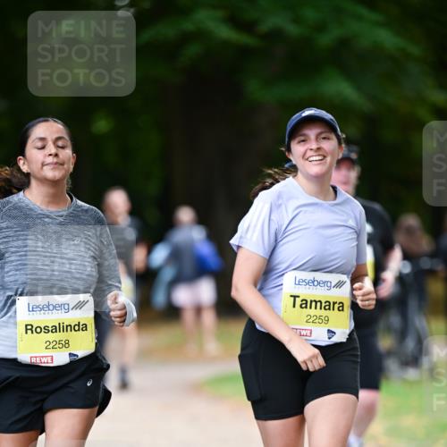 31.08.2025 - 21. Blankeneser Heldenlauf Dr. Thomas Lammeyer http://msf.ph/oto/8632741 31.08.2025 10:22:20 Laufen 2258, 2259 meine-sportfotos.de