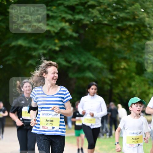 31.08.2025 - 21. Blankeneser Heldenlauf Dr. Thomas Lammeyer http://msf.ph/oto/8632951 31.08.2025 10:23:04 Laufen 2670, 2674 meine-sportfotos.de