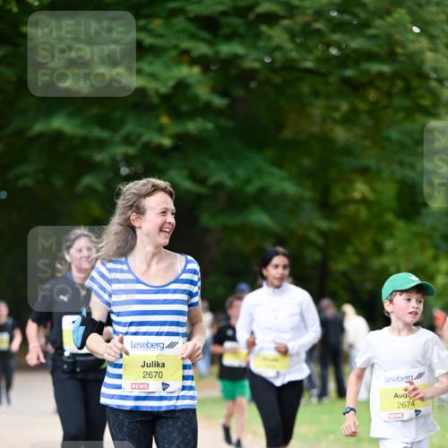 31.08.2025 - 21. Blankeneser Heldenlauf Dr. Thomas Lammeyer http://msf.ph/oto/8632952 31.08.2025 10:23:04 Laufen 2670, 2674 meine-sportfotos.de
