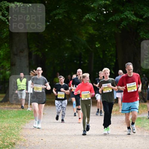 31.08.2025 - 21. Blankeneser Heldenlauf Dr. Thomas Lammeyer http://msf.ph/oto/8633007 31.08.2025 10:23:16 Laufen 2696, 2623, 2622 meine-sportfotos.de