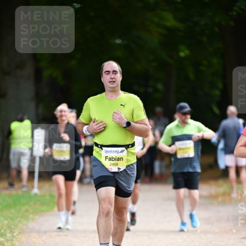 31.08.2025 - 21. Blankeneser Heldenlauf Dr. Thomas Lammeyer http://msf.ph/oto/8633063 31.08.2025 10:23:32 Laufen 2458 meine-sportfotos.de
