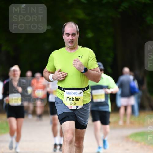 31.08.2025 - 21. Blankeneser Heldenlauf Dr. Thomas Lammeyer http://msf.ph/oto/8633071 31.08.2025 10:23:33 Laufen 2458 meine-sportfotos.de
