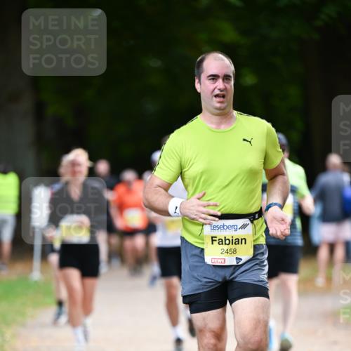 31.08.2025 - 21. Blankeneser Heldenlauf Dr. Thomas Lammeyer http://msf.ph/oto/8633073 31.08.2025 10:23:33 Laufen 2458 meine-sportfotos.de