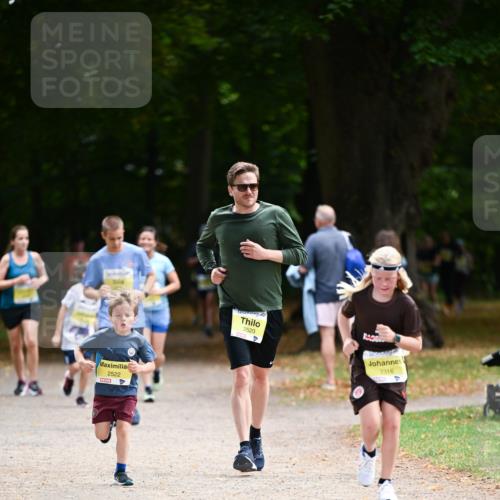 31.08.2025 - 21. Blankeneser Heldenlauf Dr. Thomas Lammeyer http://msf.ph/oto/8633261 31.08.2025 10:24:23 Laufen 2522, 4, 2520, 2316 meine-sportfotos.de