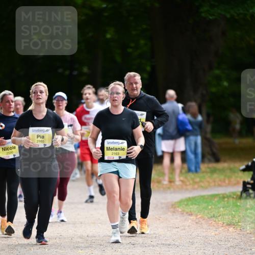 31.08.2025 - 21. Blankeneser Heldenlauf Dr. Thomas Lammeyer http://msf.ph/oto/8633416 31.08.2025 10:24:55 Laufen 2590, 2165, 2163 meine-sportfotos.de