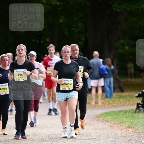 31.08.2025 - 21. Blankeneser Heldenlauf Dr. Thomas Lammeyer http://msf.ph/oto/8633417 31.08.2025 10:24:55 Laufen 4, 2163, 2590, 2165 meine-sportfotos.de
