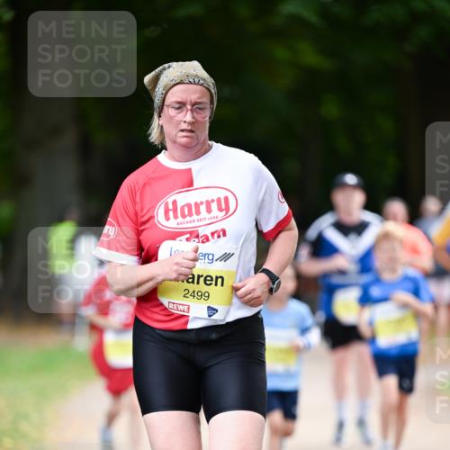 31.08.2025 - 21. Blankeneser Heldenlauf Dr. Thomas Lammeyer http://msf.ph/oto/8633458 31.08.2025 10:25:05 Laufen 1688, 2499 meine-sportfotos.de