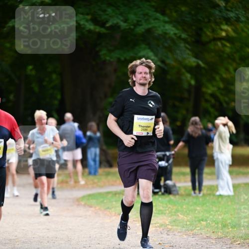 31.08.2025 - 21. Blankeneser Heldenlauf Dr. Thomas Lammeyer http://msf.ph/oto/8633514 31.08.2025 10:25:21 Laufen 2686 meine-sportfotos.de