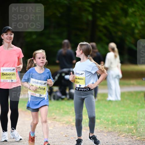 31.08.2025 - 21. Blankeneser Heldenlauf Dr. Thomas Lammeyer http://msf.ph/oto/8633580 31.08.2025 10:25:35 Laufen 2093, 2597, 2094 meine-sportfotos.de