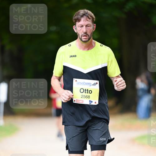 31.08.2025 - 21. Blankeneser Heldenlauf Dr. Thomas Lammeyer http://msf.ph/oto/8633900 31.08.2025 10:27:13 Laufen 2568 meine-sportfotos.de