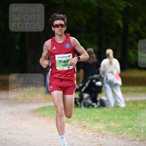 31.08.2025 - 21. Blankeneser Heldenlauf Dr. Thomas Lammeyer http://msf.ph/oto/8633924 31.08.2025 10:27:30 Laufen 3544 meine-sportfotos.de