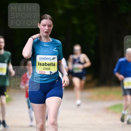 31.08.2025 - 21. Blankeneser Heldenlauf Dr. Thomas Lammeyer http://msf.ph/oto/8633963 31.08.2025 10:27:46 Laufen 2566 meine-sportfotos.de