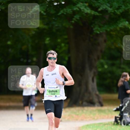 31.08.2025 - 21. Blankeneser Heldenlauf Dr. Thomas Lammeyer http://msf.ph/oto/8633995 31.08.2025 10:27:56 Laufen 3432 meine-sportfotos.de