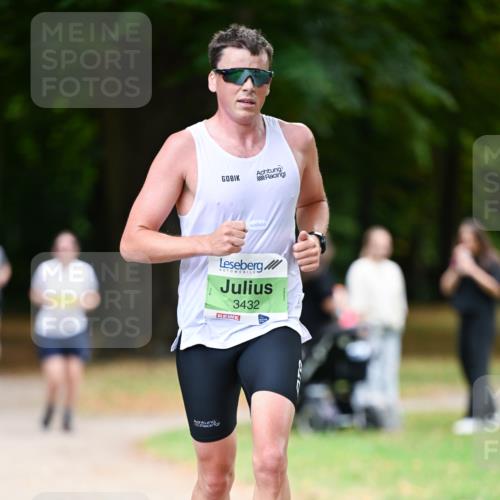 31.08.2025 - 21. Blankeneser Heldenlauf Dr. Thomas Lammeyer http://msf.ph/oto/8634007 31.08.2025 10:27:58 Laufen 3432 meine-sportfotos.de