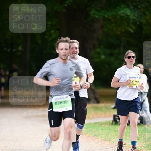 31.08.2025 - 21. Blankeneser Heldenlauf Dr. Thomas Lammeyer http://msf.ph/oto/8634023 31.08.2025 10:28:05 Laufen 3409, 606, 198, 2546 meine-sportfotos.de