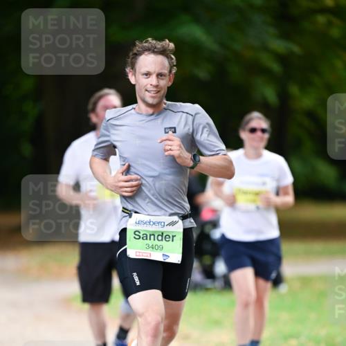 31.08.2025 - 21. Blankeneser Heldenlauf Dr. Thomas Lammeyer http://msf.ph/oto/8634029 31.08.2025 10:28:06 Laufen 3409 meine-sportfotos.de