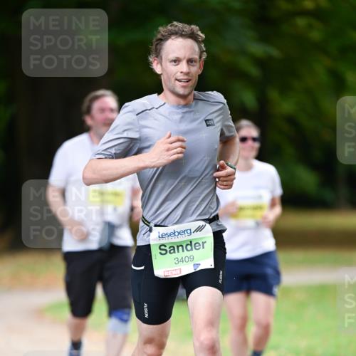 31.08.2025 - 21. Blankeneser Heldenlauf Dr. Thomas Lammeyer http://msf.ph/oto/8634031 31.08.2025 10:28:06 Laufen 3409 meine-sportfotos.de