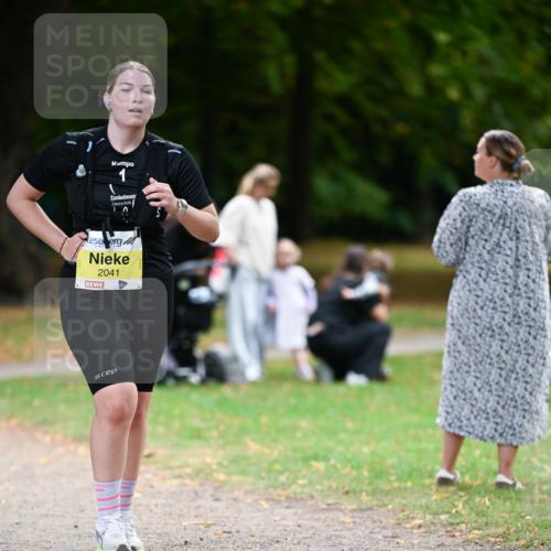 31.08.2025 - 21. Blankeneser Heldenlauf Dr. Thomas Lammeyer http://msf.ph/oto/8634044 31.08.2025 10:28:25 Laufen 2041 meine-sportfotos.de