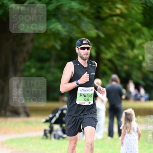 31.08.2025 - 21. Blankeneser Heldenlauf Dr. Thomas Lammeyer http://msf.ph/oto/8634394 31.08.2025 10:30:54 Laufen 3396 meine-sportfotos.de