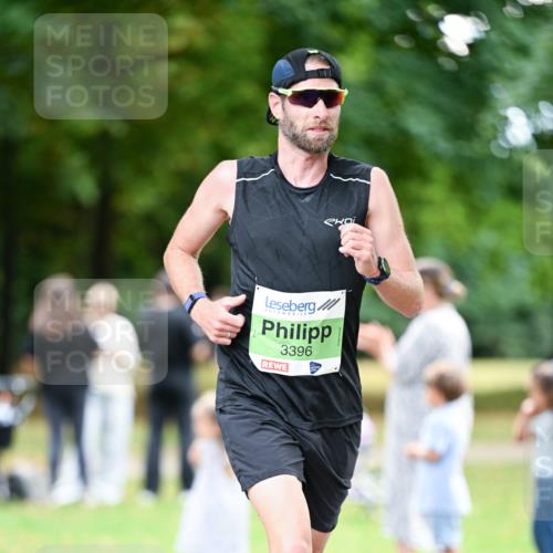 31.08.2025 - 21. Blankeneser Heldenlauf Dr. Thomas Lammeyer http://msf.ph/oto/8634402 31.08.2025 10:30:55 Laufen 3396 meine-sportfotos.de