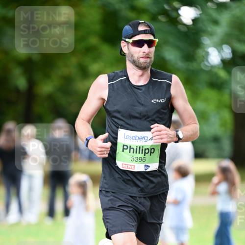 31.08.2025 - 21. Blankeneser Heldenlauf Dr. Thomas Lammeyer http://msf.ph/oto/8634403 31.08.2025 10:30:55 Laufen 3396 meine-sportfotos.de
