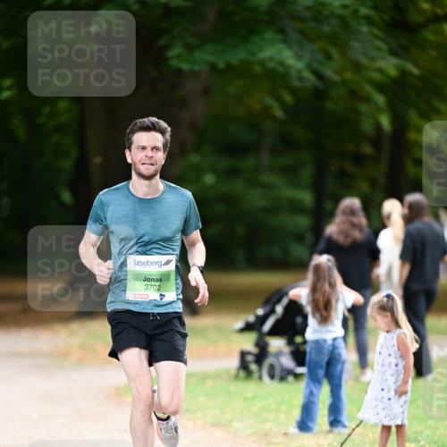 31.08.2025 - 21. Blankeneser Heldenlauf Dr. Thomas Lammeyer http://msf.ph/oto/8634412 31.08.2025 10:31:13 Laufen 3702 meine-sportfotos.de