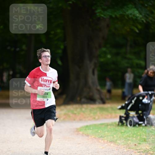 31.08.2025 - 21. Blankeneser Heldenlauf Dr. Thomas Lammeyer http://msf.ph/oto/8634429 31.08.2025 10:31:51 Laufen 3518 meine-sportfotos.de