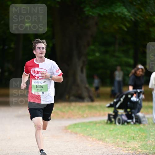 31.08.2025 - 21. Blankeneser Heldenlauf Dr. Thomas Lammeyer http://msf.ph/oto/8634431 31.08.2025 10:31:51 Laufen 3518 meine-sportfotos.de