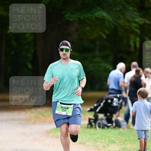 31.08.2025 - 21. Blankeneser Heldenlauf Dr. Thomas Lammeyer http://msf.ph/oto/8634805 31.08.2025 10:35:16 Laufen 3292 meine-sportfotos.de