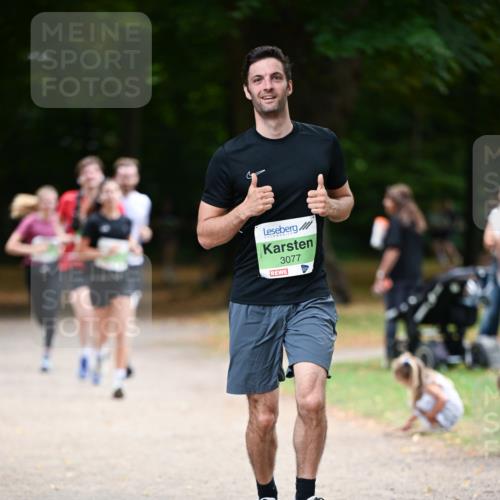 31.08.2025 - 21. Blankeneser Heldenlauf Dr. Thomas Lammeyer http://msf.ph/oto/8635585 31.08.2025 10:39:45 Laufen 3077 meine-sportfotos.de