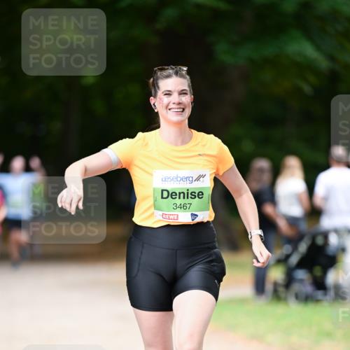 31.08.2025 - 21. Blankeneser Heldenlauf Dr. Thomas Lammeyer http://msf.ph/oto/8635890 31.08.2025 10:41:33 Laufen 3467 meine-sportfotos.de