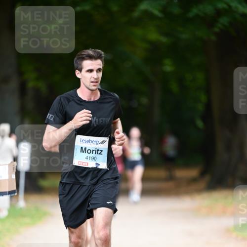 31.08.2025 - 21. Blankeneser Heldenlauf Dr. Thomas Lammeyer http://msf.ph/oto/8637761 31.08.2025 10:49:43 Laufen 4190 meine-sportfotos.de