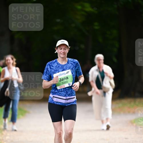 31.08.2025 - 21. Blankeneser Heldenlauf Dr. Thomas Lammeyer http://msf.ph/oto/8639240 31.08.2025 10:56:03 Laufen 3390 meine-sportfotos.de