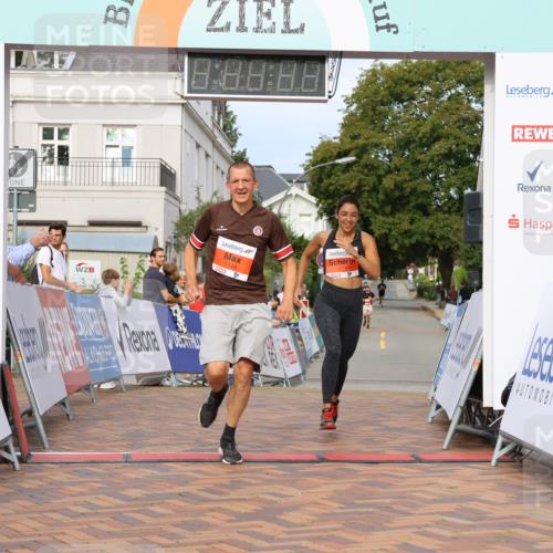 31.08.2025 - 21. Blankeneser Heldenlauf Strokosch-Dieckow http://msf.ph/oto/8640186 31.08.2025 09:45:17 Ziel 1015, 1026, 1146 meine-sportfotos.de