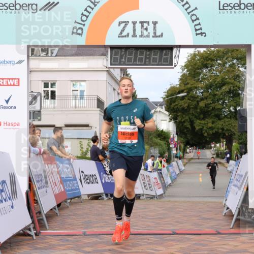 31.08.2025 - 21. Blankeneser Heldenlauf Strokosch-Dieckow http://msf.ph/oto/8641524 31.08.2025 09:42:44 Ziel 1159, 1108 meine-sportfotos.de