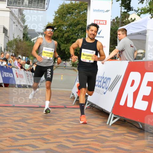 31.08.2025 - 21. Blankeneser Heldenlauf Strokosch-Dieckow http://msf.ph/oto/8642538 31.08.2025 10:14:38 Ziel 2004, 2269 meine-sportfotos.de