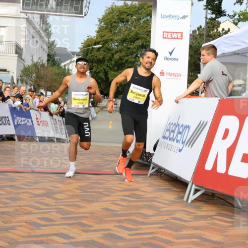 31.08.2025 - 21. Blankeneser Heldenlauf Strokosch-Dieckow http://msf.ph/oto/8642561 31.08.2025 10:14:38 Ziel 2004, 2269 meine-sportfotos.de