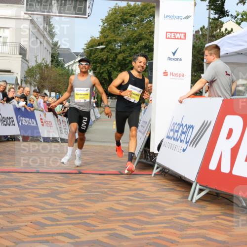 31.08.2025 - 21. Blankeneser Heldenlauf Strokosch-Dieckow http://msf.ph/oto/8642581 31.08.2025 10:14:38 Ziel 2004, 2269 meine-sportfotos.de