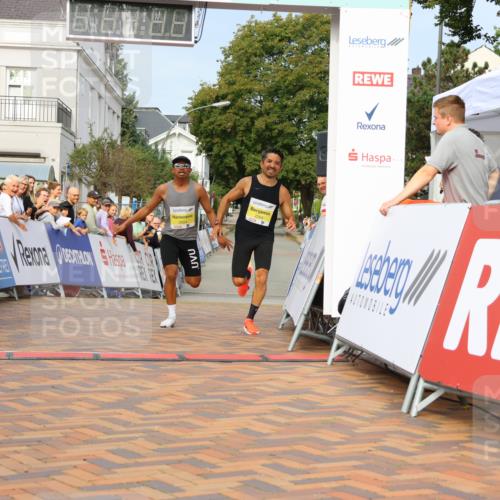 31.08.2025 - 21. Blankeneser Heldenlauf Strokosch-Dieckow http://msf.ph/oto/8642634 31.08.2025 10:14:37 Ziel 2004, 2269 meine-sportfotos.de