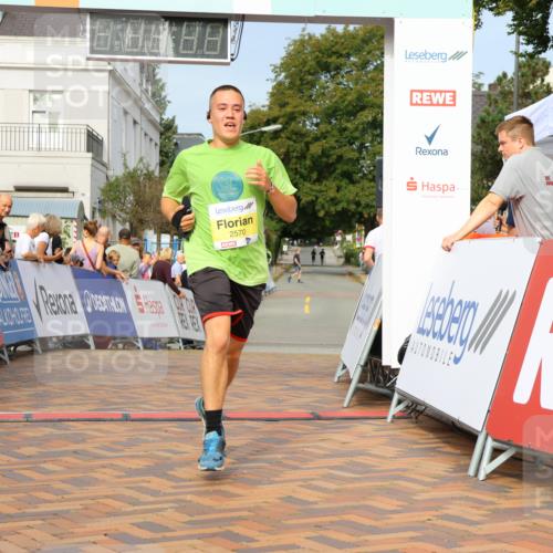 31.08.2025 - 21. Blankeneser Heldenlauf Strokosch-Dieckow http://msf.ph/oto/8642687 31.08.2025 10:14:12 Ziel 2570 meine-sportfotos.de