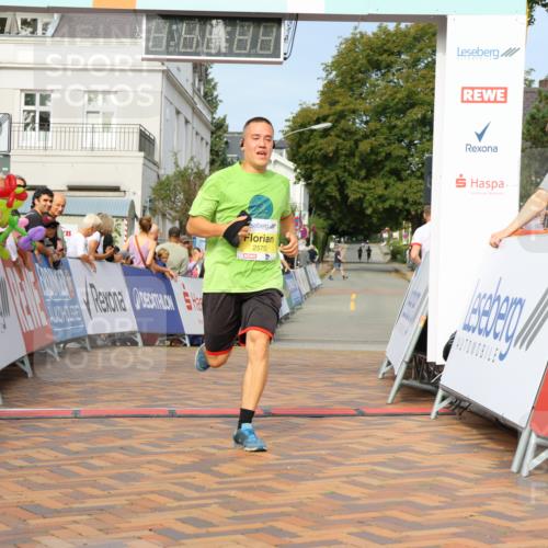 31.08.2025 - 21. Blankeneser Heldenlauf Strokosch-Dieckow http://msf.ph/oto/8642711 31.08.2025 10:14:11 Ziel 2570 meine-sportfotos.de