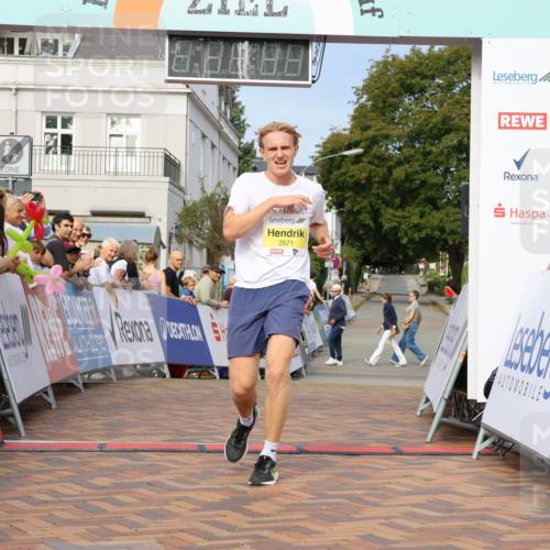 31.08.2025 - 21. Blankeneser Heldenlauf Strokosch-Dieckow http://msf.ph/oto/8642806 31.08.2025 10:13:14 Ziel 2571, 2663 meine-sportfotos.de