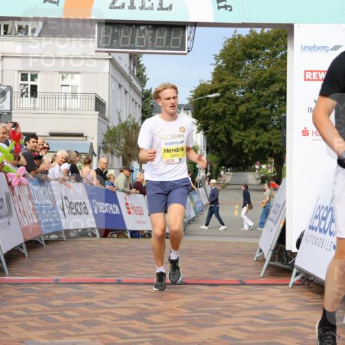 31.08.2025 - 21. Blankeneser Heldenlauf Strokosch-Dieckow http://msf.ph/oto/8642833 31.08.2025 10:13:14 Ziel 2571, 2663 meine-sportfotos.de
