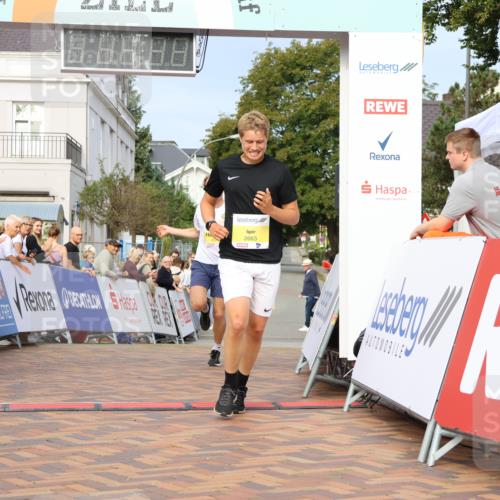 31.08.2025 - 21. Blankeneser Heldenlauf Strokosch-Dieckow http://msf.ph/oto/8642897 31.08.2025 10:13:13 Ziel 2571, 2663 meine-sportfotos.de