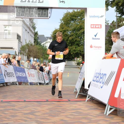 31.08.2025 - 21. Blankeneser Heldenlauf Strokosch-Dieckow http://msf.ph/oto/8642937 31.08.2025 10:13:13 Ziel 2571, 2663 meine-sportfotos.de