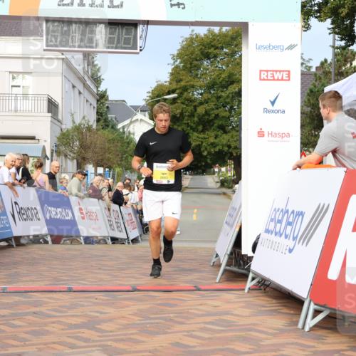 31.08.2025 - 21. Blankeneser Heldenlauf Strokosch-Dieckow http://msf.ph/oto/8642951 31.08.2025 10:13:12 Ziel 2571, 2663 meine-sportfotos.de
