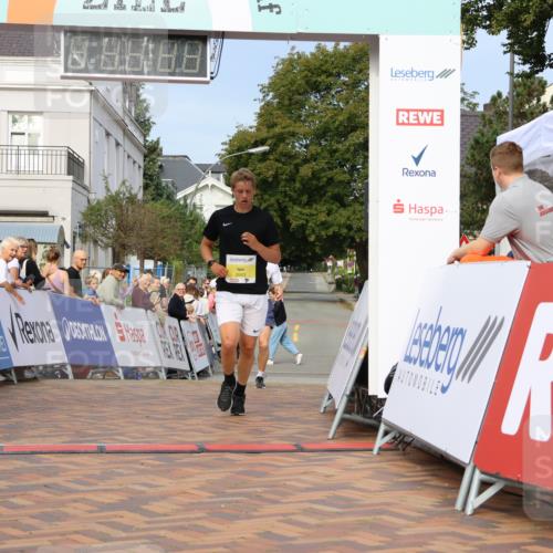 31.08.2025 - 21. Blankeneser Heldenlauf Strokosch-Dieckow http://msf.ph/oto/8642988 31.08.2025 10:13:12 Ziel 2571, 2663 meine-sportfotos.de