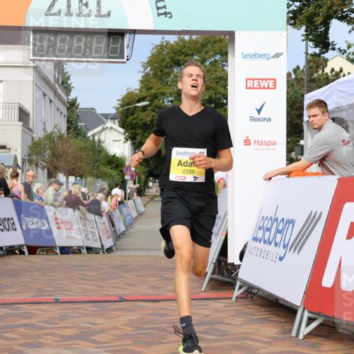 31.08.2025 - 21. Blankeneser Heldenlauf Strokosch-Dieckow http://msf.ph/oto/8642999 31.08.2025 10:13:02 Ziel 2239 meine-sportfotos.de