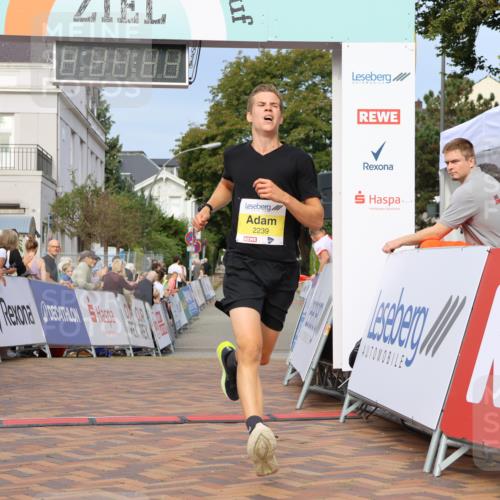 31.08.2025 - 21. Blankeneser Heldenlauf Strokosch-Dieckow http://msf.ph/oto/8643005 31.08.2025 10:13:02 Ziel 2239 meine-sportfotos.de